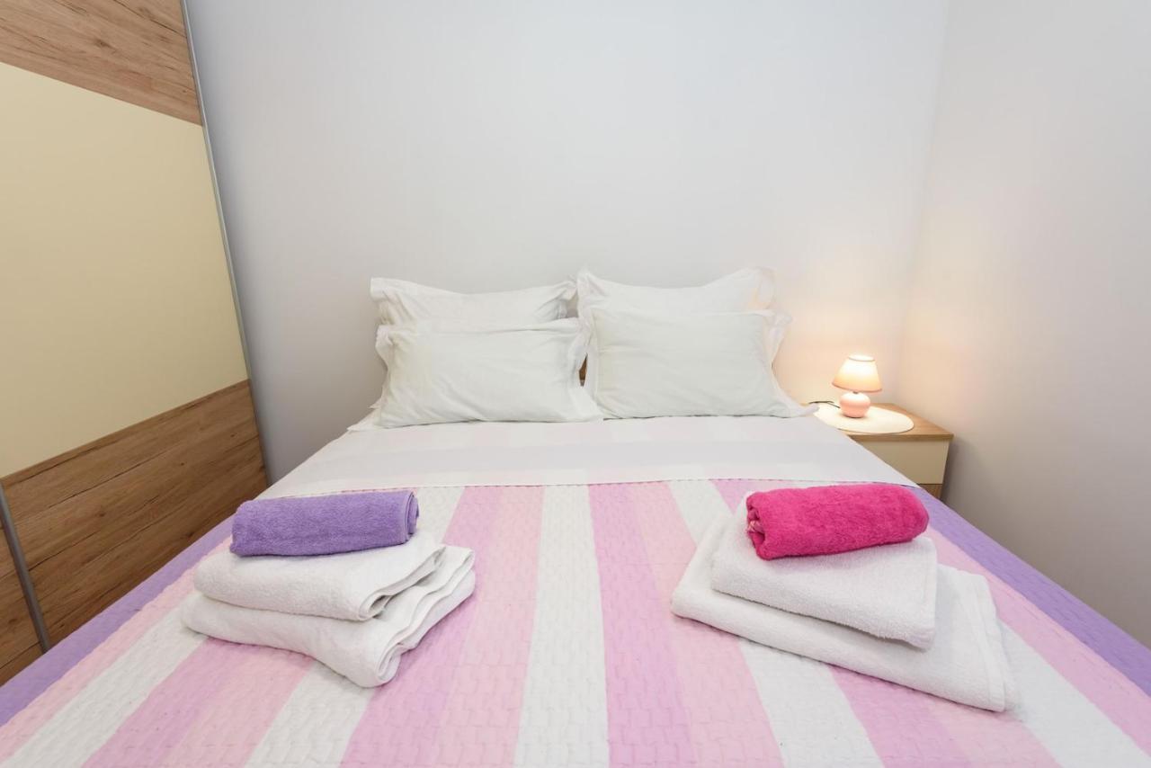Apartment Dego Near Ploce, Riverfront, Parking Rogotin エクステリア 写真
