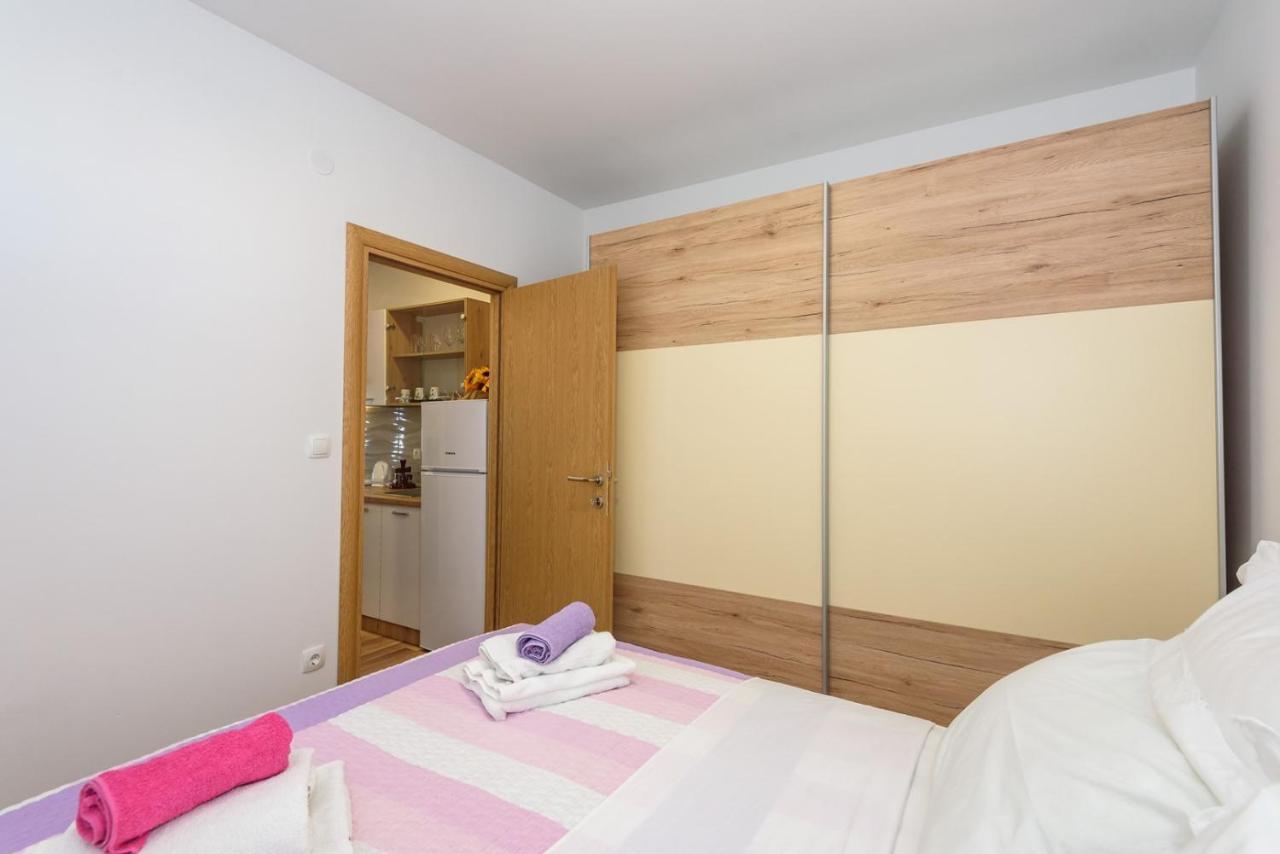 Apartment Dego Near Ploce, Riverfront, Parking Rogotin エクステリア 写真
